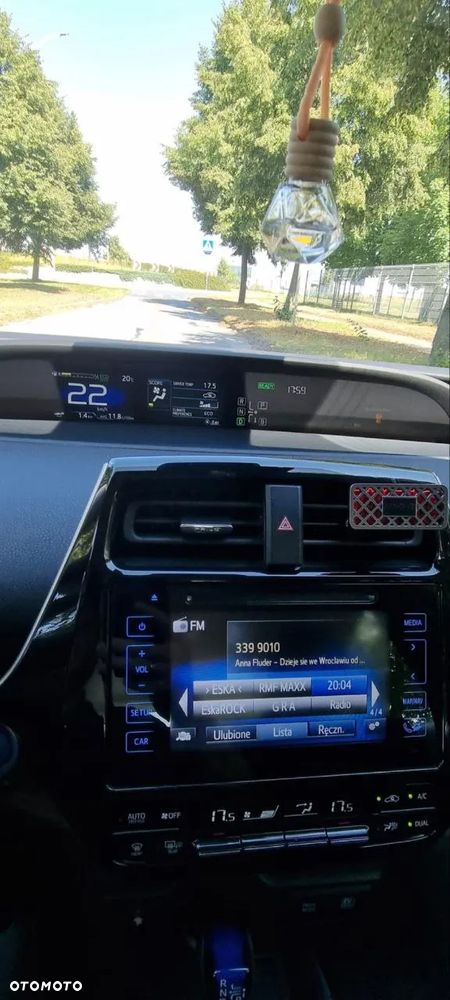 Toyota Prius - 10