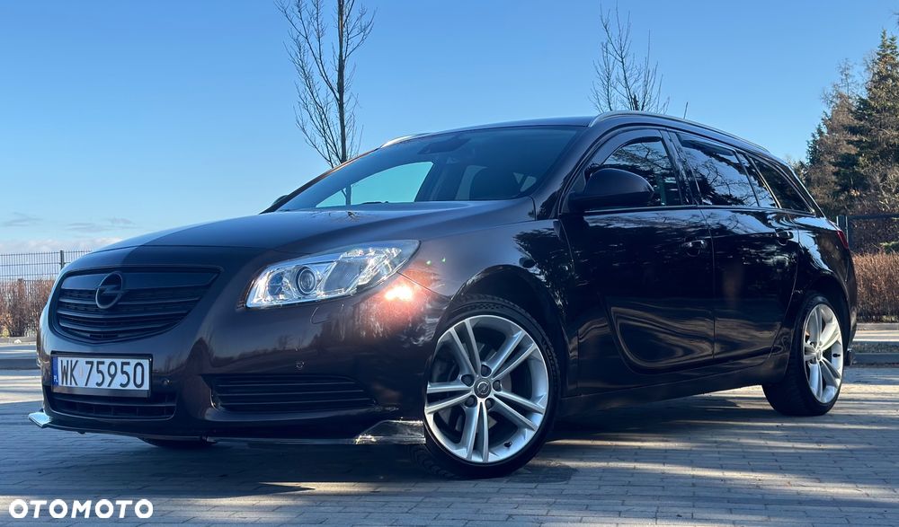 Opel Insignia - 1