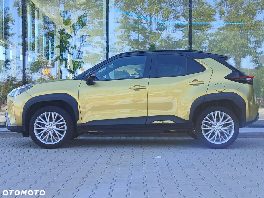 Toyota Yaris Cross Hybrid 1.5 Adventure - 2