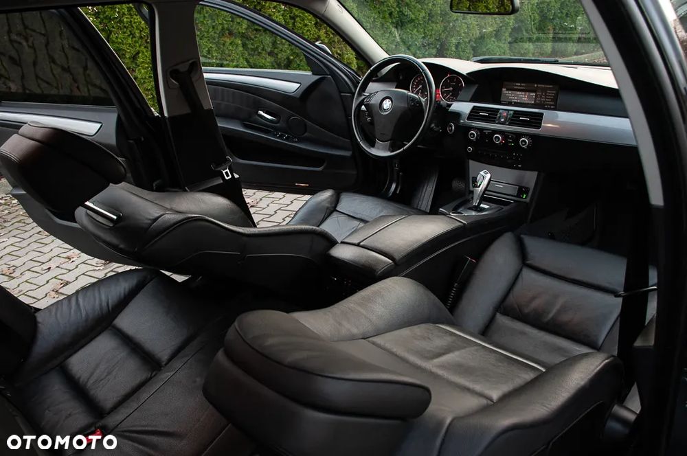 BMW Seria 5 530d Edition Sport - 25