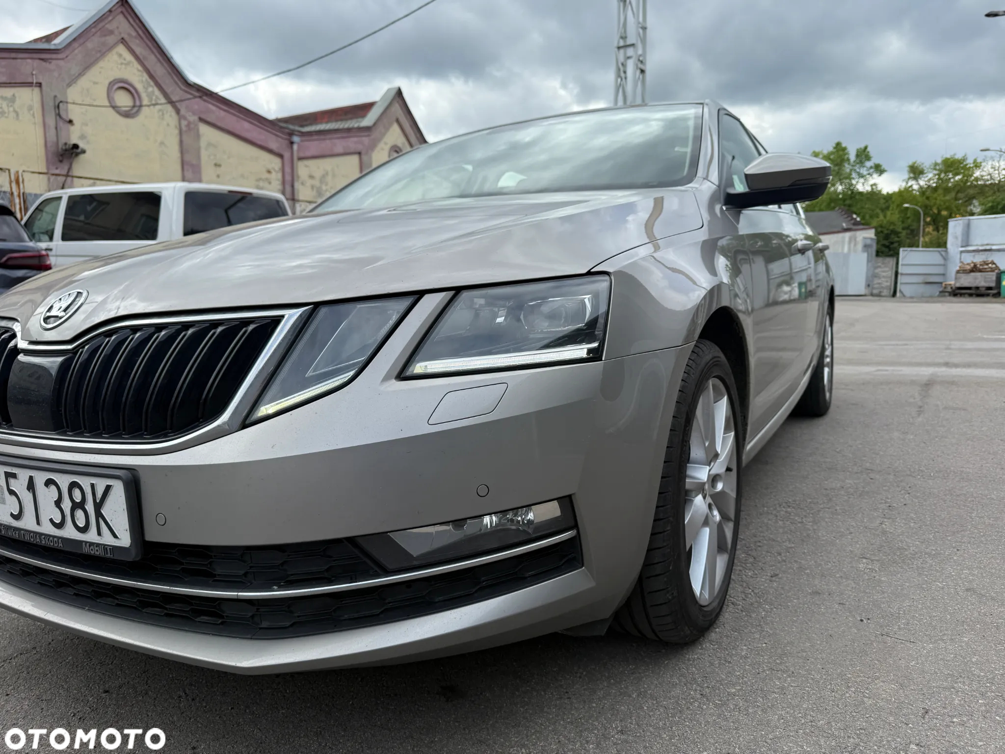 Skoda Octavia 2.0 TDI SCR Style DSG - 2