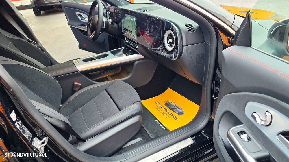 Mercedes-Benz CLA 220 - 9