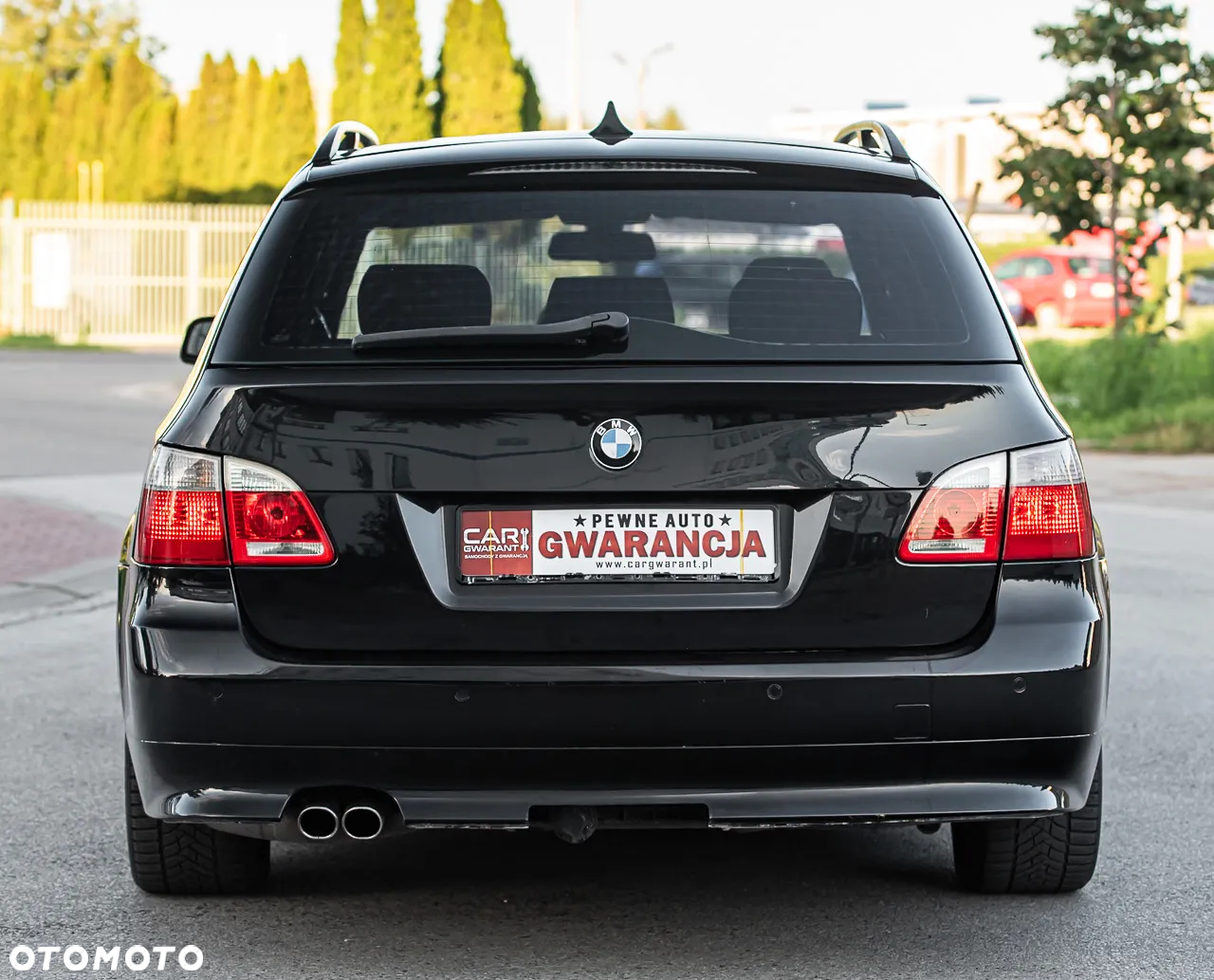 BMW Seria 5 525xi Touring - 6