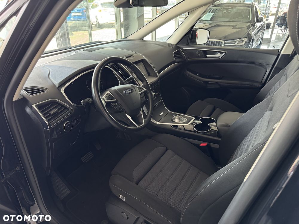 Ford Galaxy - 23