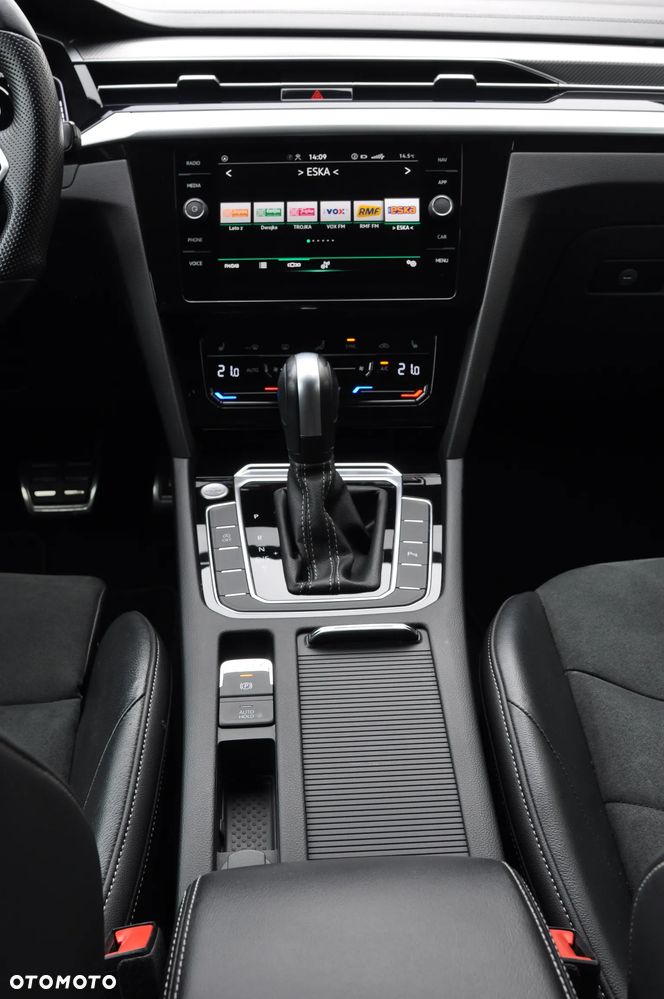 Volkswagen Arteon 2.0 TSI R-Line DSG - 13