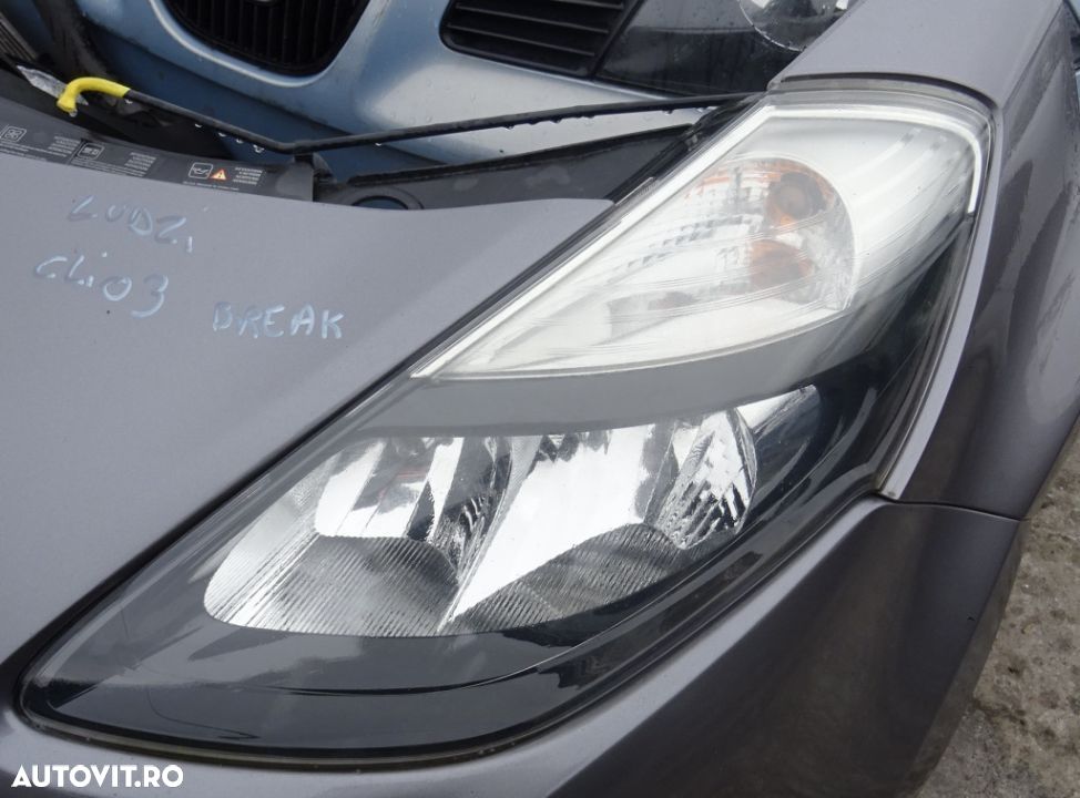 Fata completa Renault Clio 3 din 2010 facelift volan pe stanga - 3