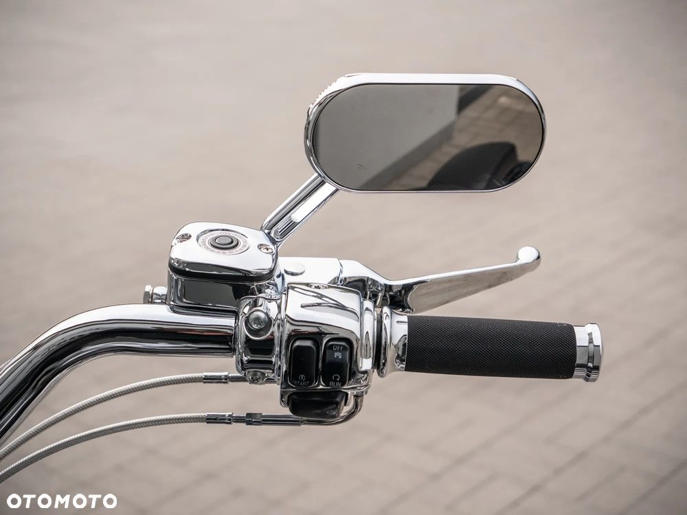 Harley-Davidson Softail Heritage Classic - 22