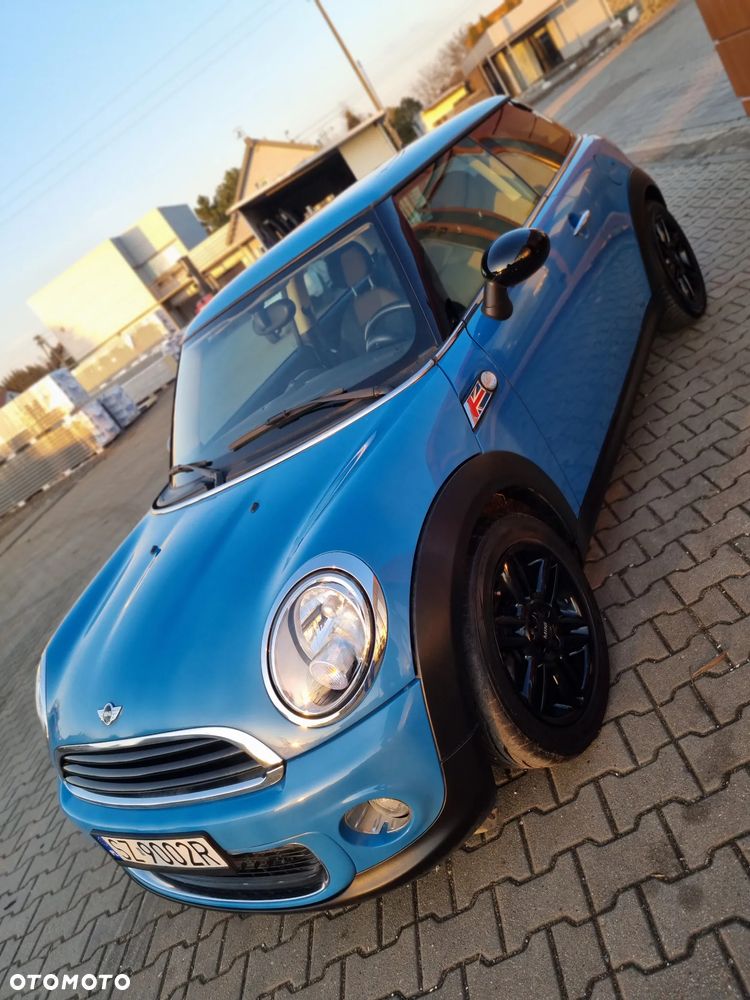 MINI ONE Standard - 14