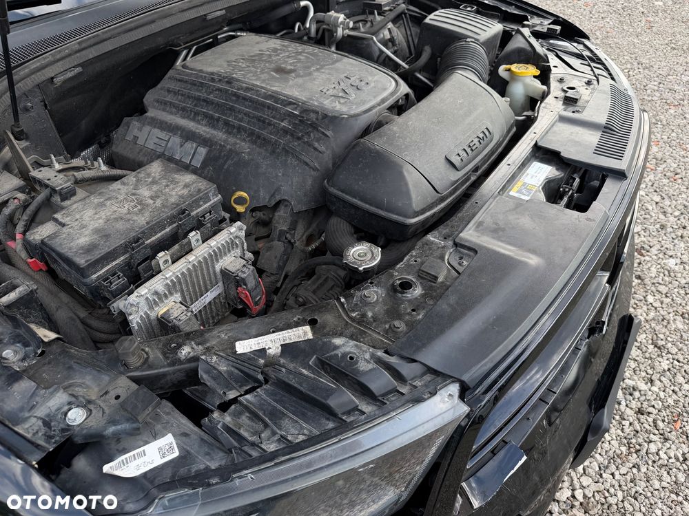 Dodge Durango 5,7 R/T - 17