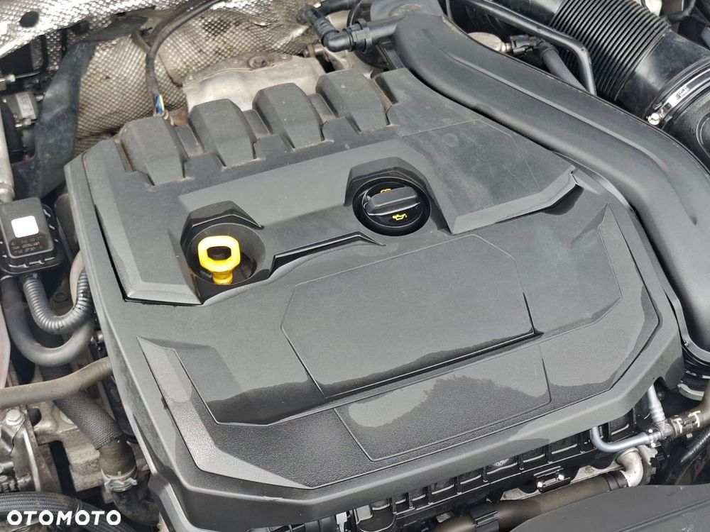 Volkswagen Golf Variant 1.5 eTSI EVO Style DSG - 6