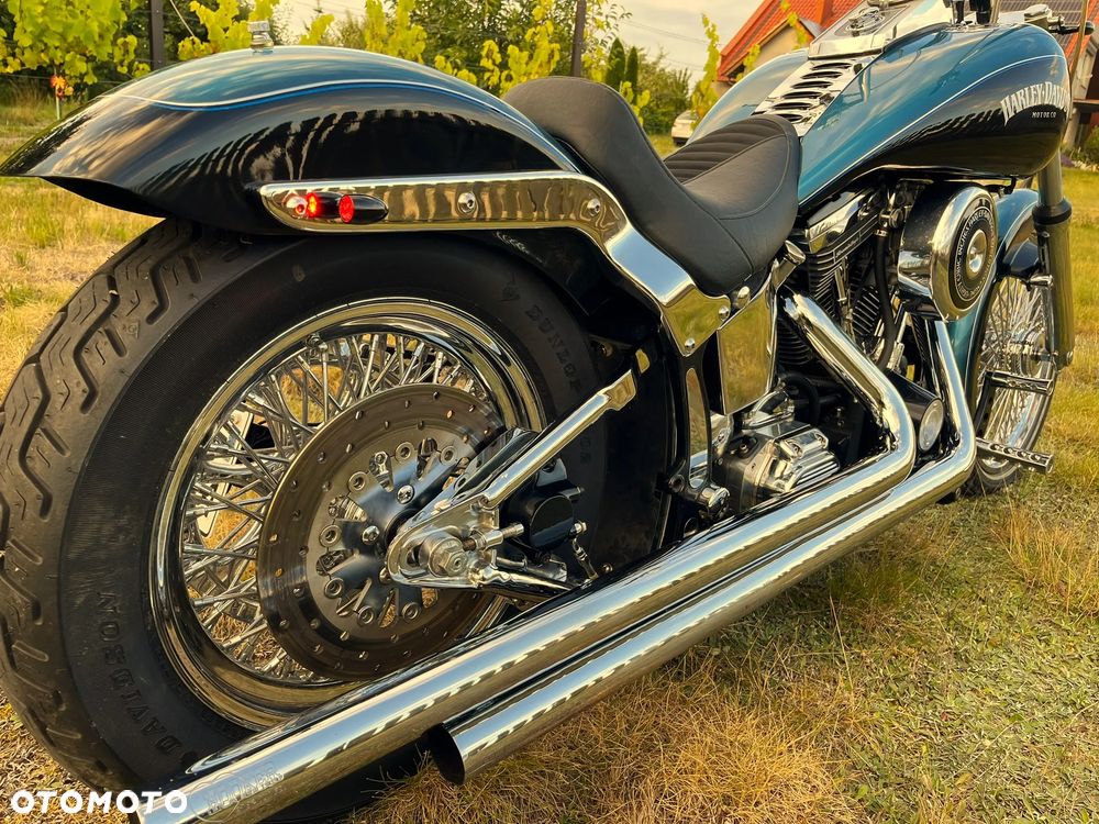 Harley-Davidson Softail Standard - 15
