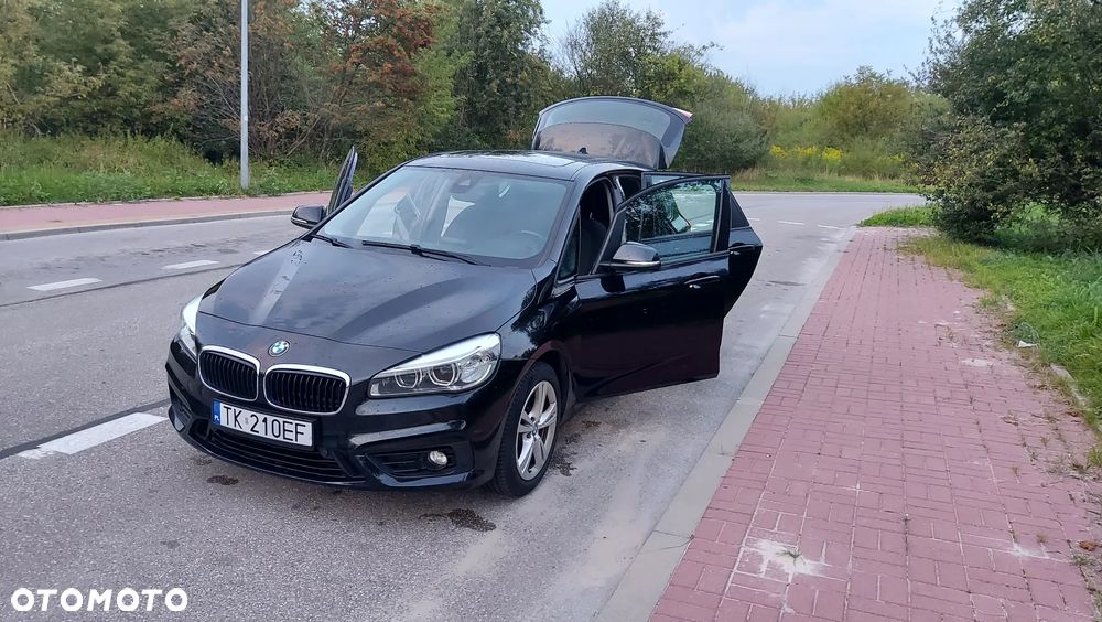 BMW Seria 2 218d Sport-Aut Advantage - 9