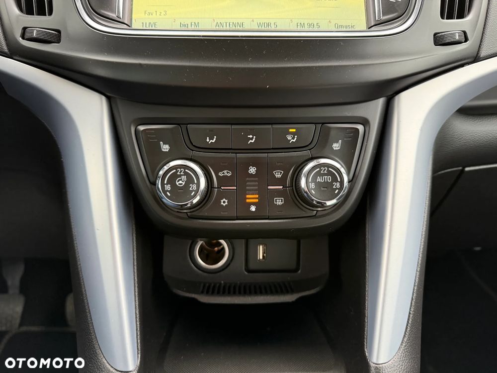 Opel Zafira 1.4 T Cosmo EcoFLEX S&S EU6 - 18