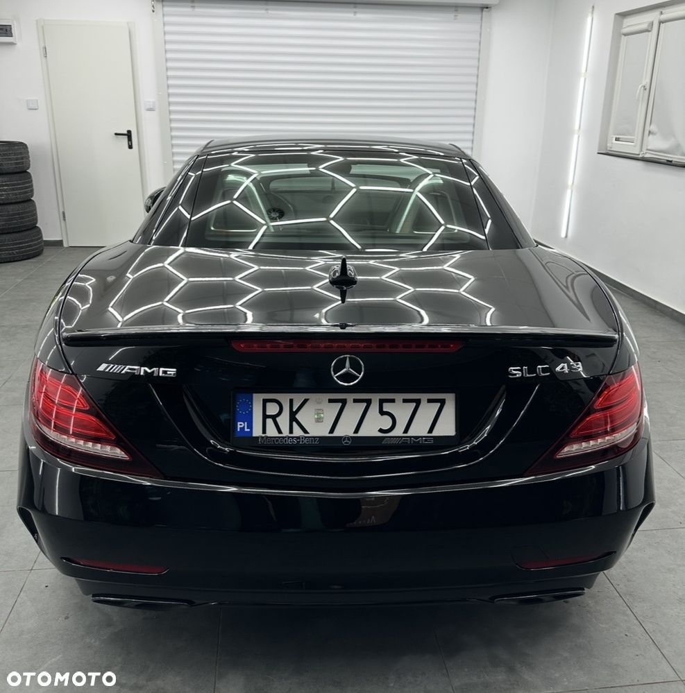 Mercedes-Benz SLC AMG 43 9G-TRONIC - 5
