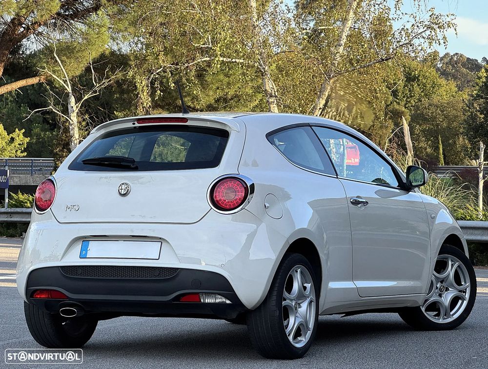 Alfa Romeo MiTo 1.6 JTD Distinctive S&S - 4