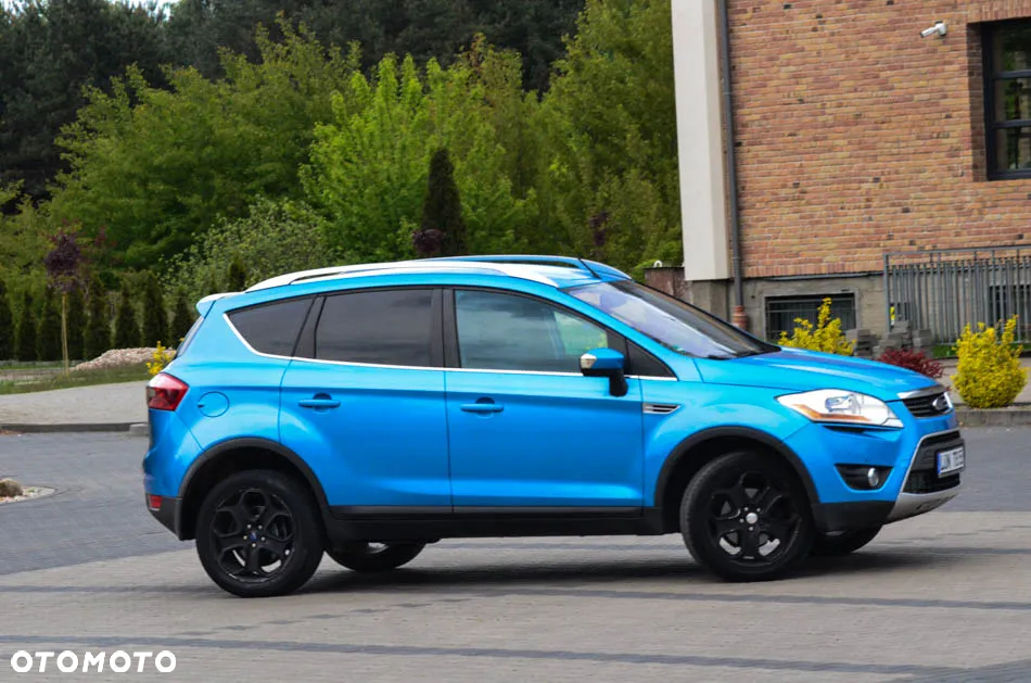 Ford Kuga 2.0 TDCi 2x4 Titanium - 6