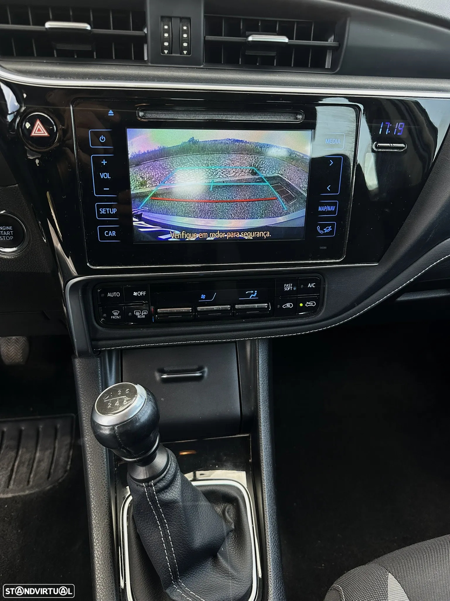 Toyota Auris Touring Sports 1.6 D-4D Comfort +P.Sport+Navi - 12