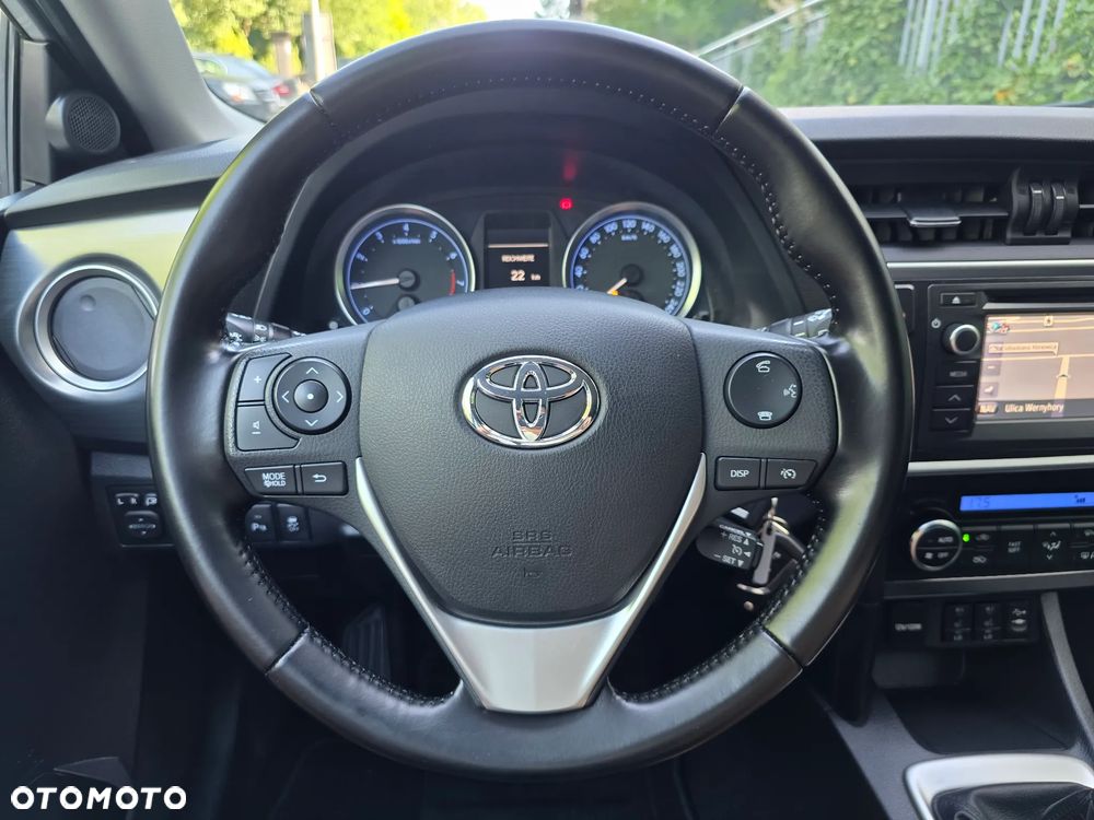 Toyota Auris - 27