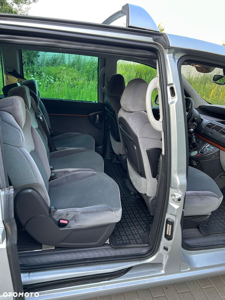 Citroën C8 2.0 HDi SX - 10