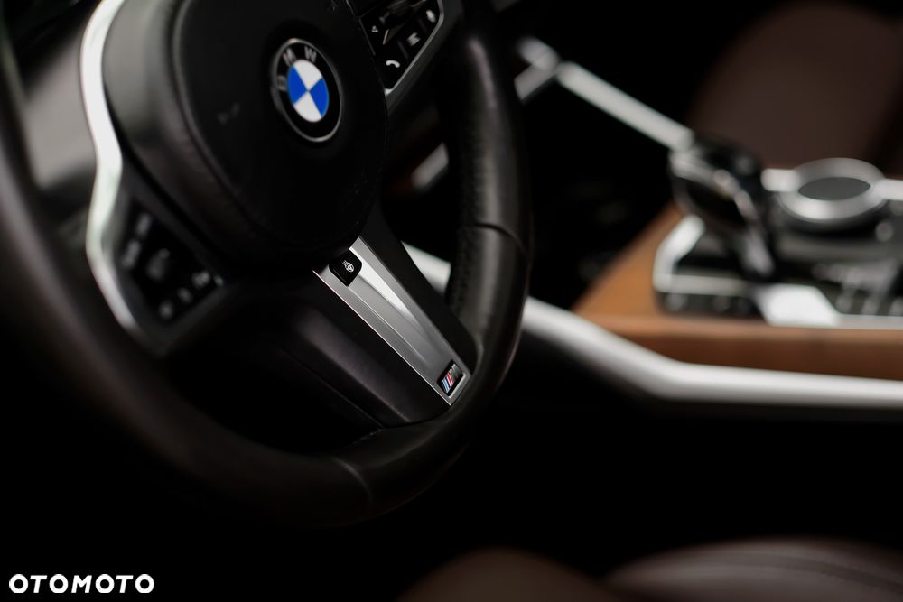 BMW Seria 3 M340i xDrive - 33