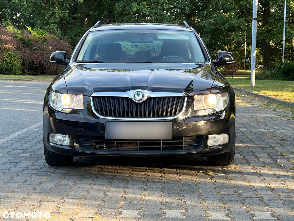 Skoda Superb 2.0 TDI Active DSG - 1