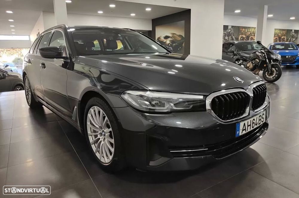 BMW 520 e Line Luxury - 4
