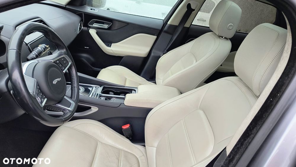 Jaguar F-Pace 2.0 i4D AWD Chequered Flag - 9