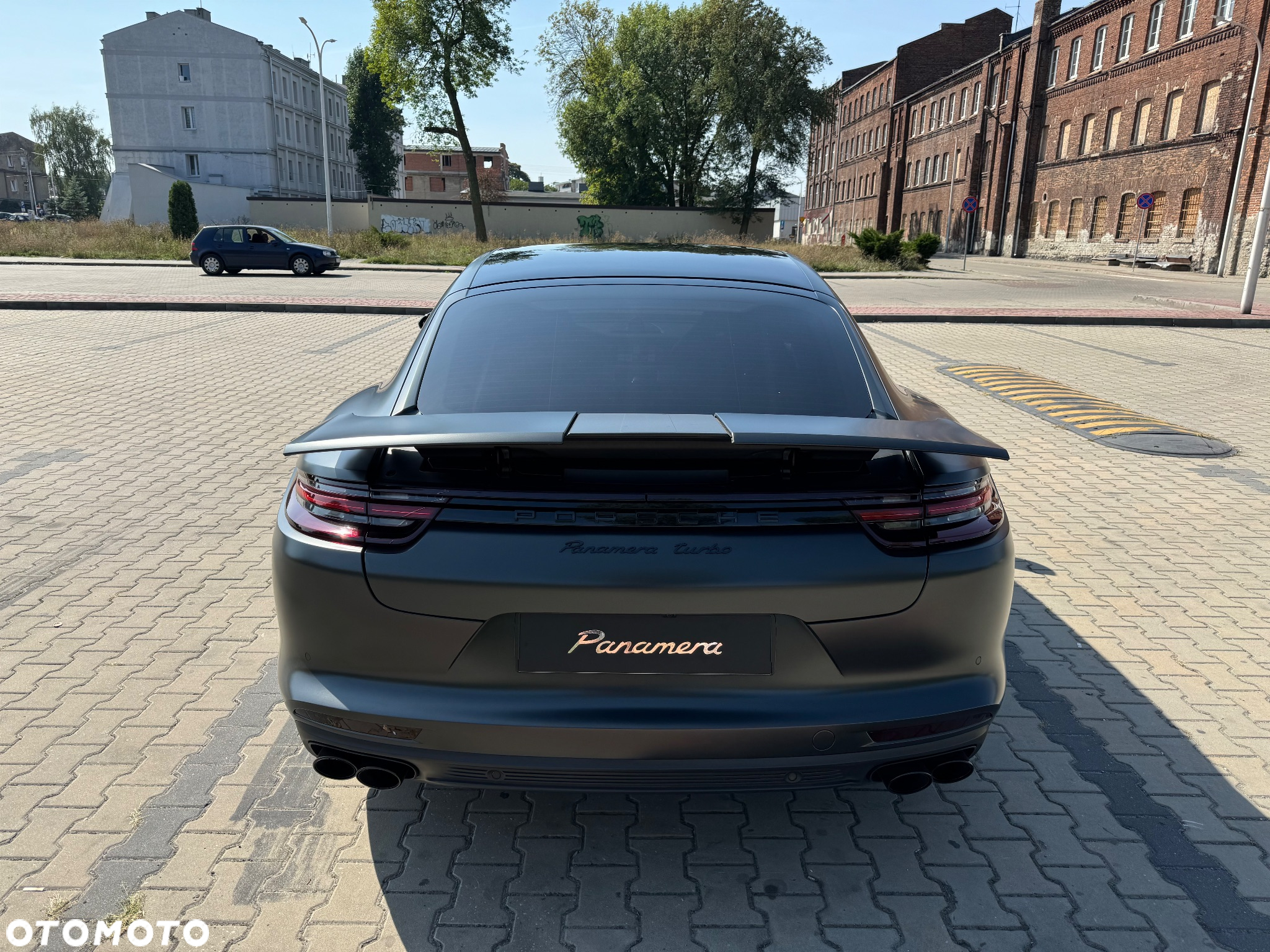 Porsche Panamera Turbo - 8