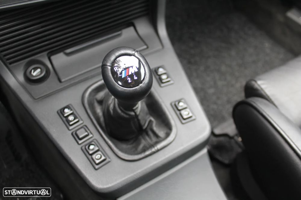 BMW 635 M CSi - 18