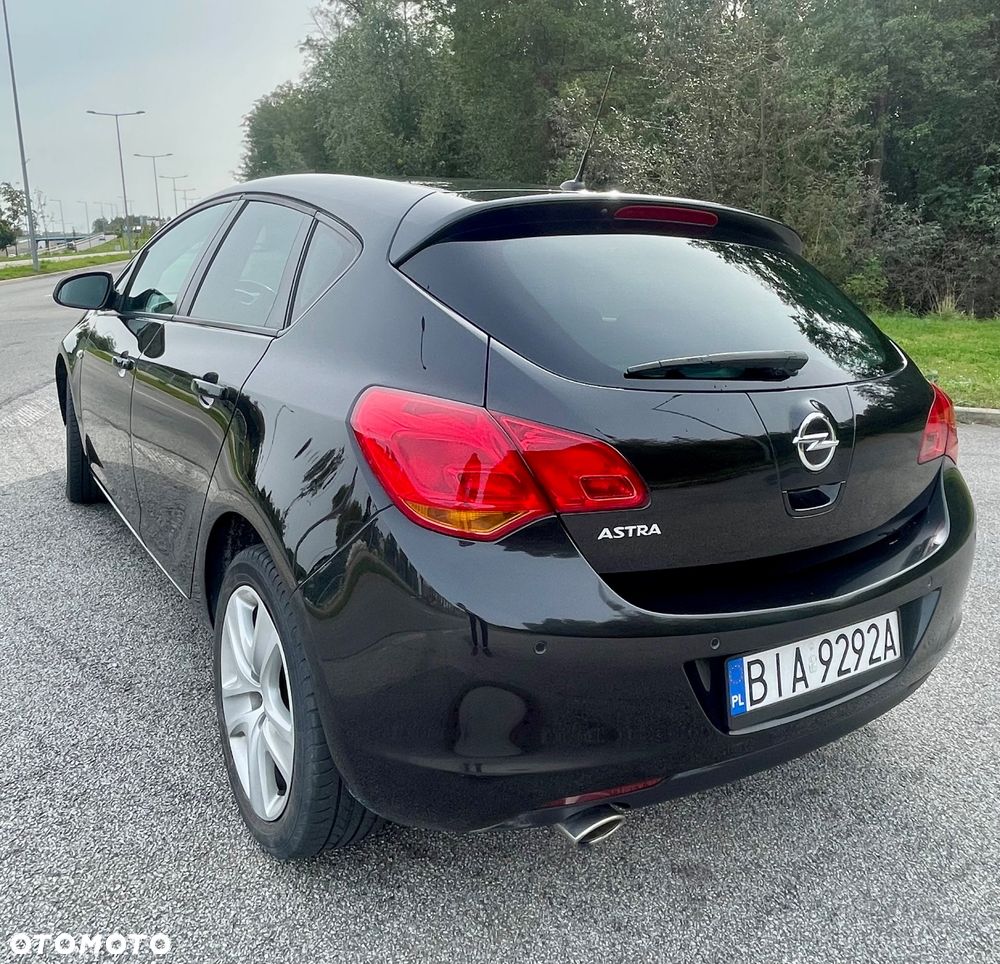 Opel Astra 1.4 T Enjoy - 7