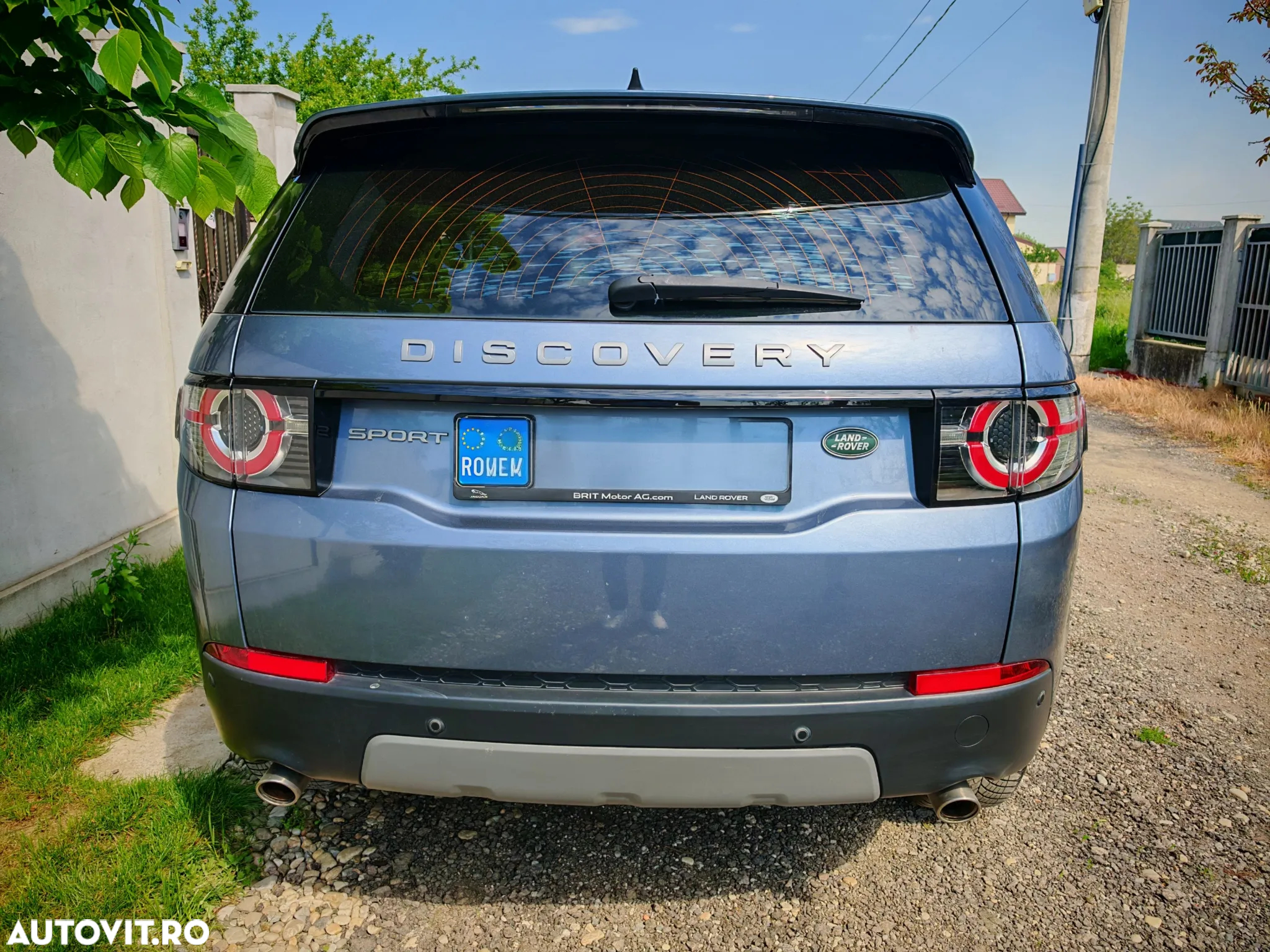 Land Rover Discovery Sport 2.0 l TD4 HSE Aut. - 2