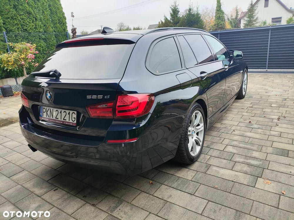 BMW Seria 5 525d xDrive - 6