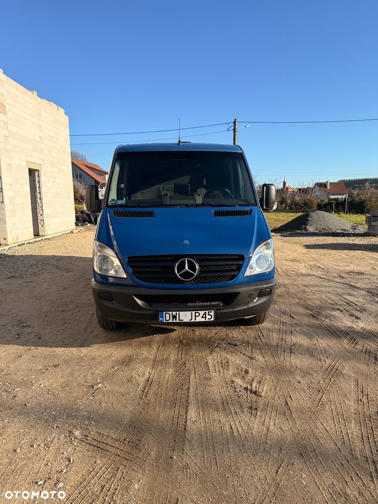 Mercedes-Benz Sprinter - 1