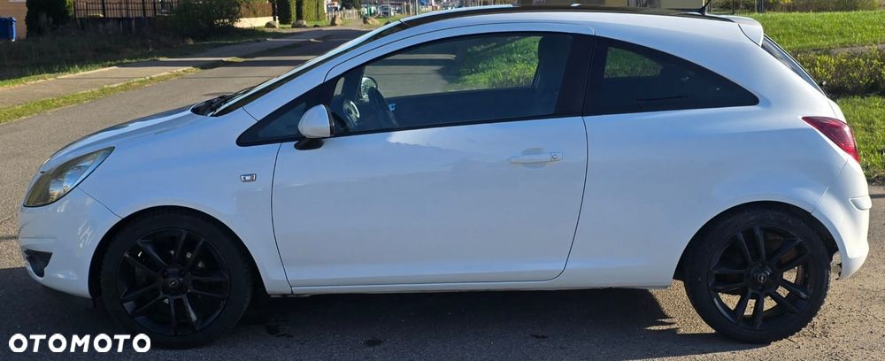 Opel Corsa 1.2 16V Enjoy - 3