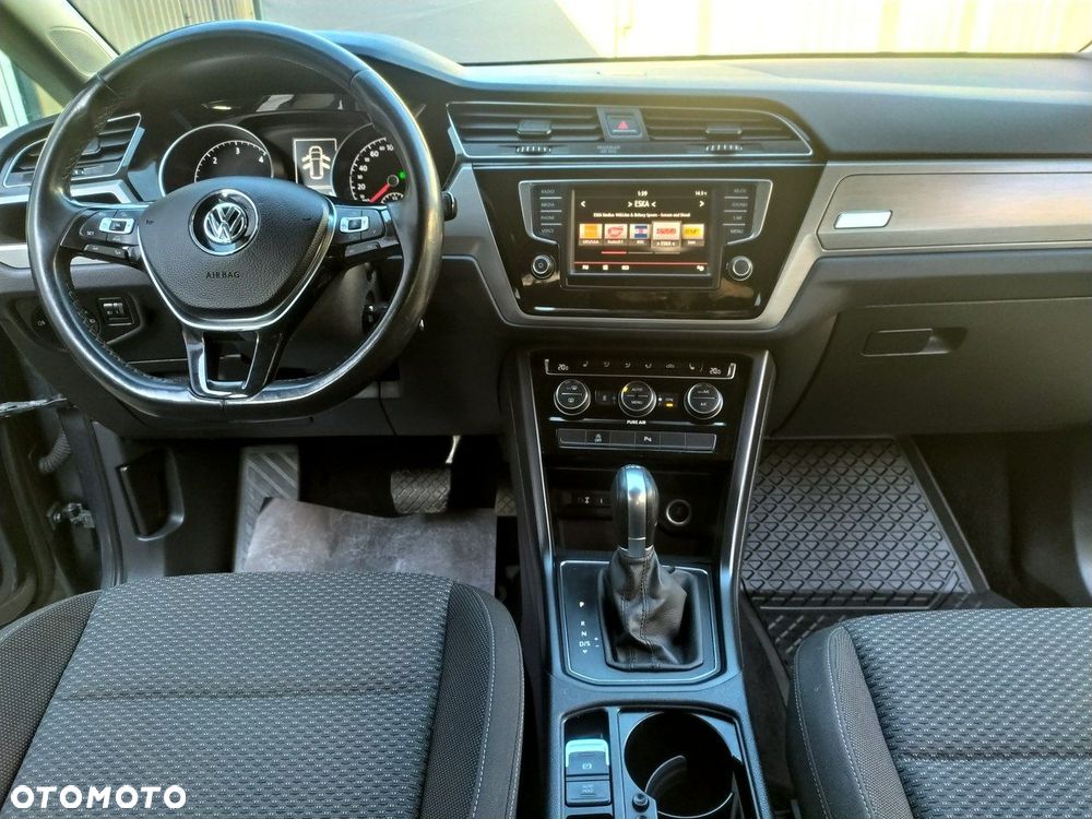 Volkswagen Touran 2.0 TDI BMT Comfortline Plus DSG - 17