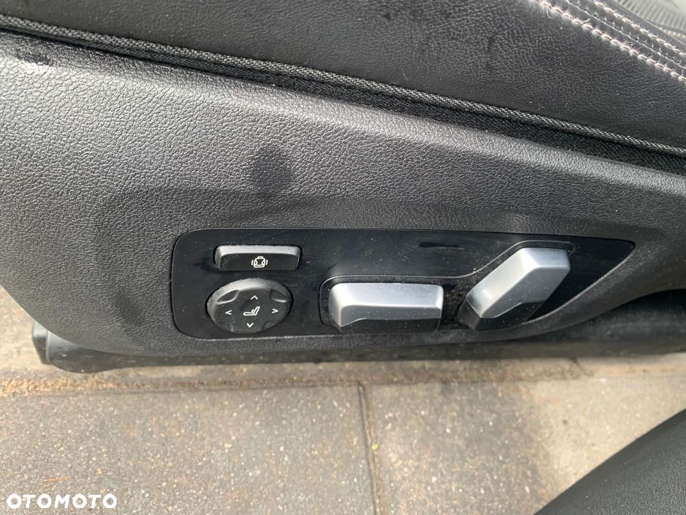FOTELE TAPICERKA BMW 8 G15 M-PAKIET SKÓRA GRZANE ELEKTRYCZNE HARMAN PAMIĘĆ - 5