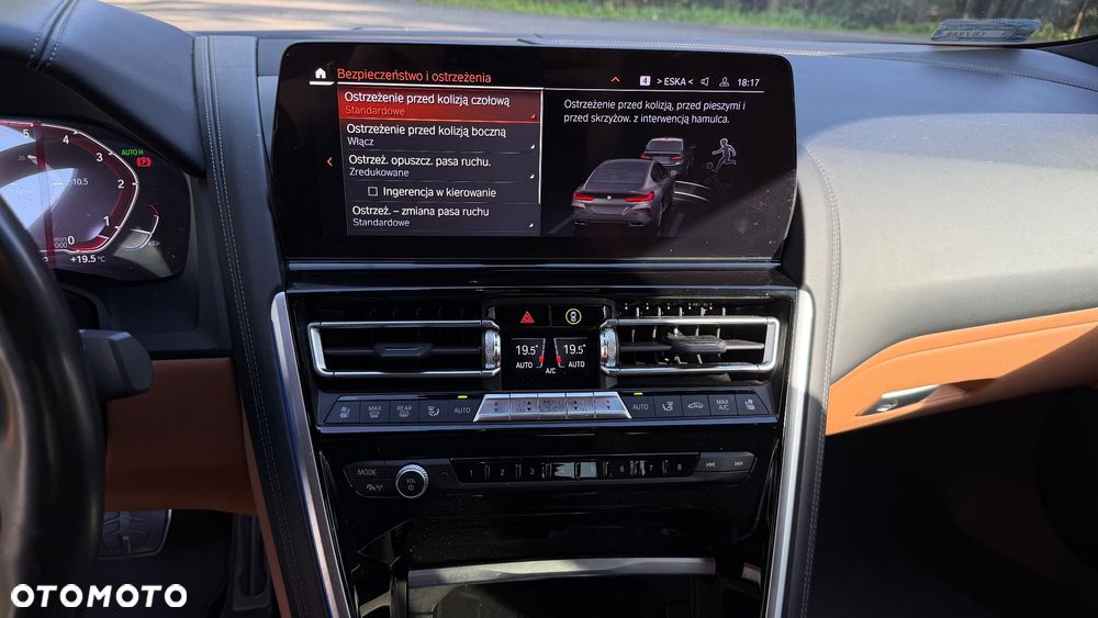 BMW Seria 8 840d xDrive mHEV - 26