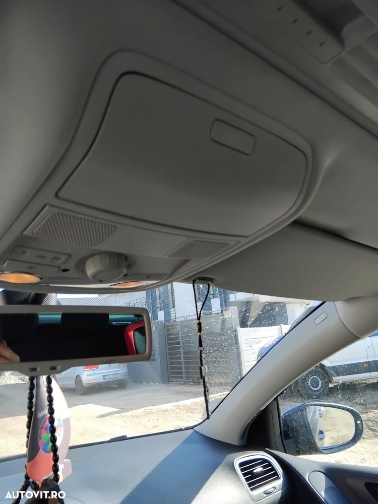 Volkswagen Golf 1.2 TSI Trendline - 12