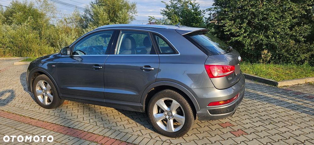 Audi Q3 2.0 TFSI Quattro S tronic - 3