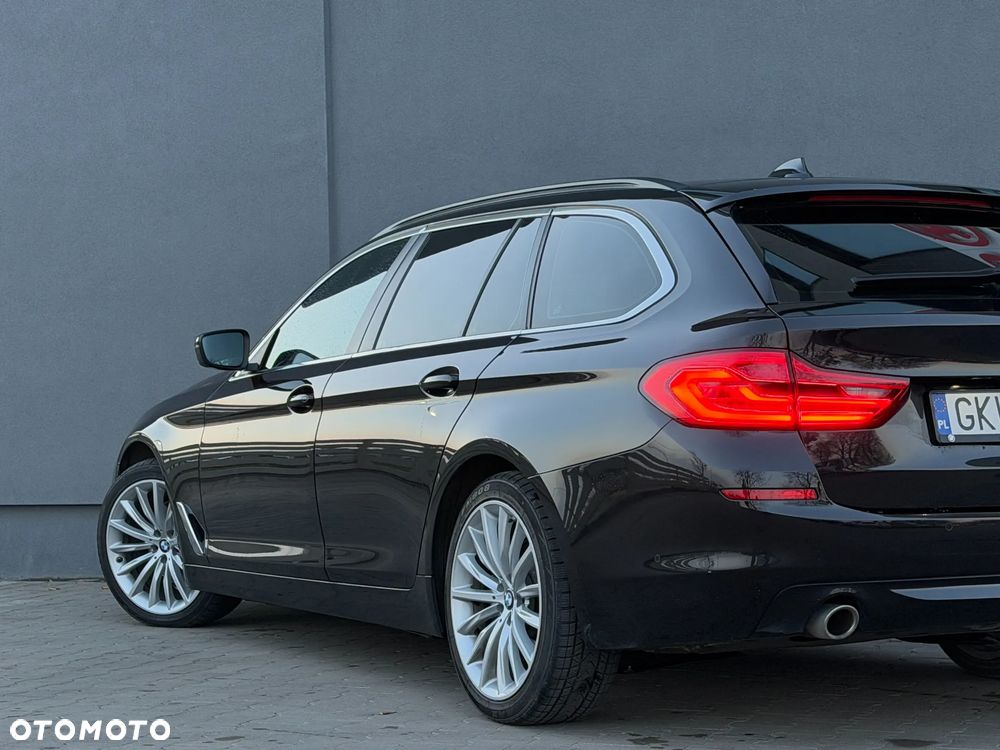 BMW Seria 5 520d - 17