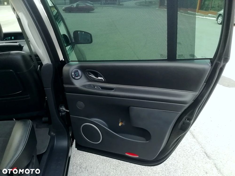 Renault Grand Espace 2.0 dCi Alcantara - 23