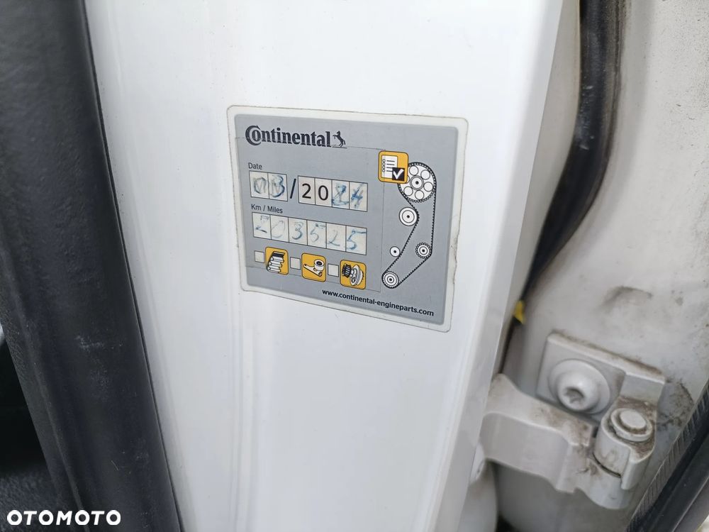 Skoda Yeti 2.0 TDI SCR 4x2 Active - 10