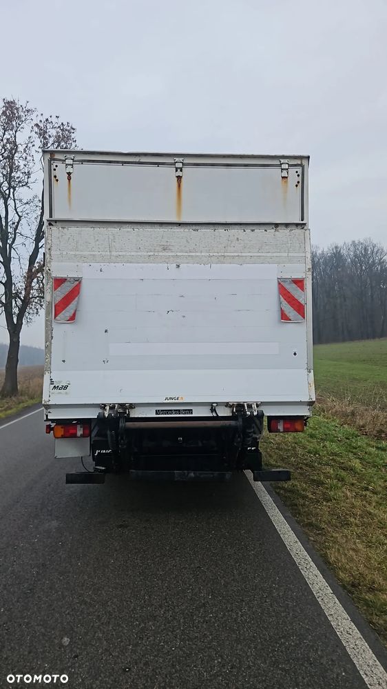 Mercedes-Benz ATEGO - 5