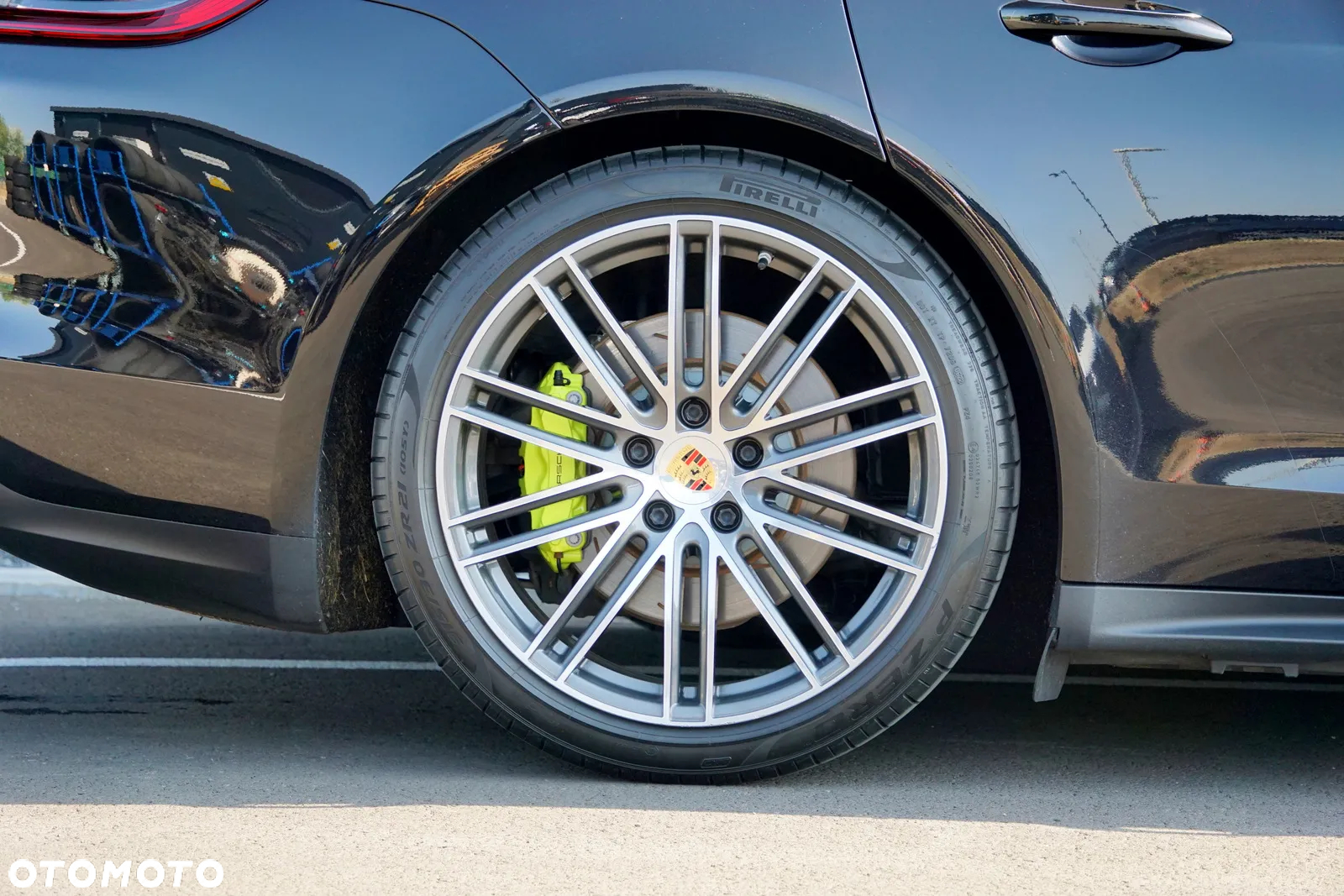 Porsche Panamera 4 E-Hybrid 10 Years Edition - 12