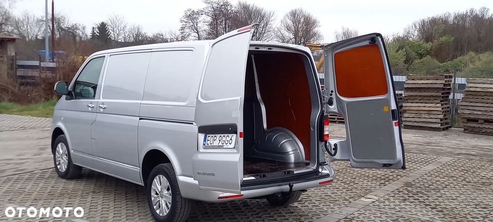 Volkswagen Transporter T5 - 17