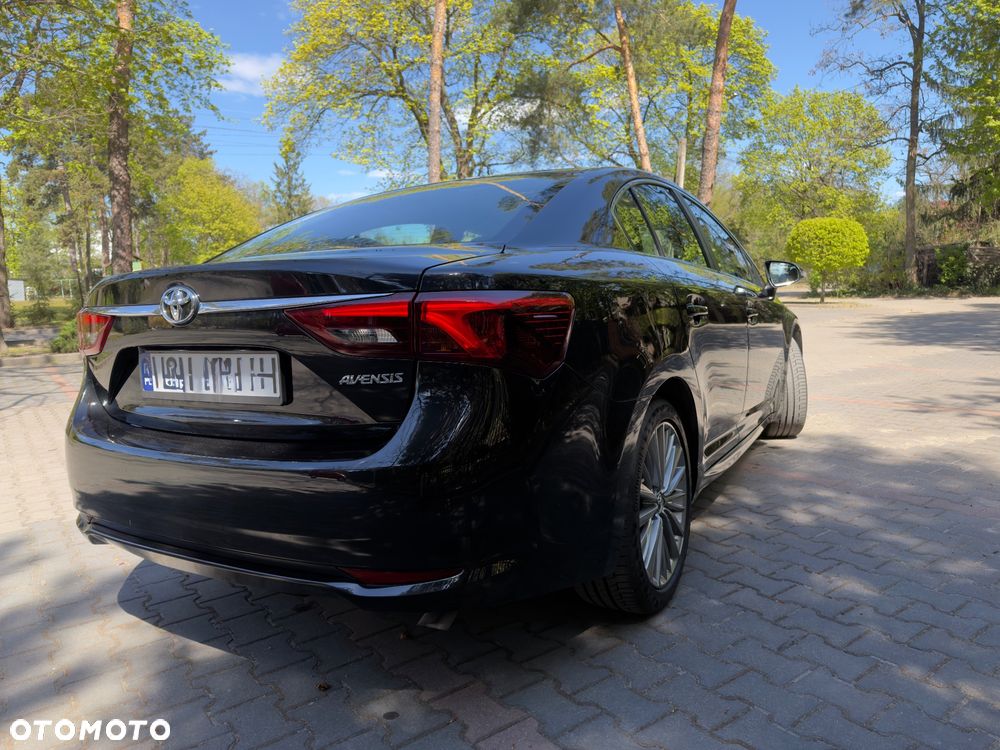 Toyota Avensis 2.0 D-4D Prestige - 4