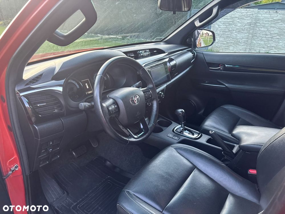 Toyota Hilux 2.4 D-4D Double Cab Dakar 4x4 - 13