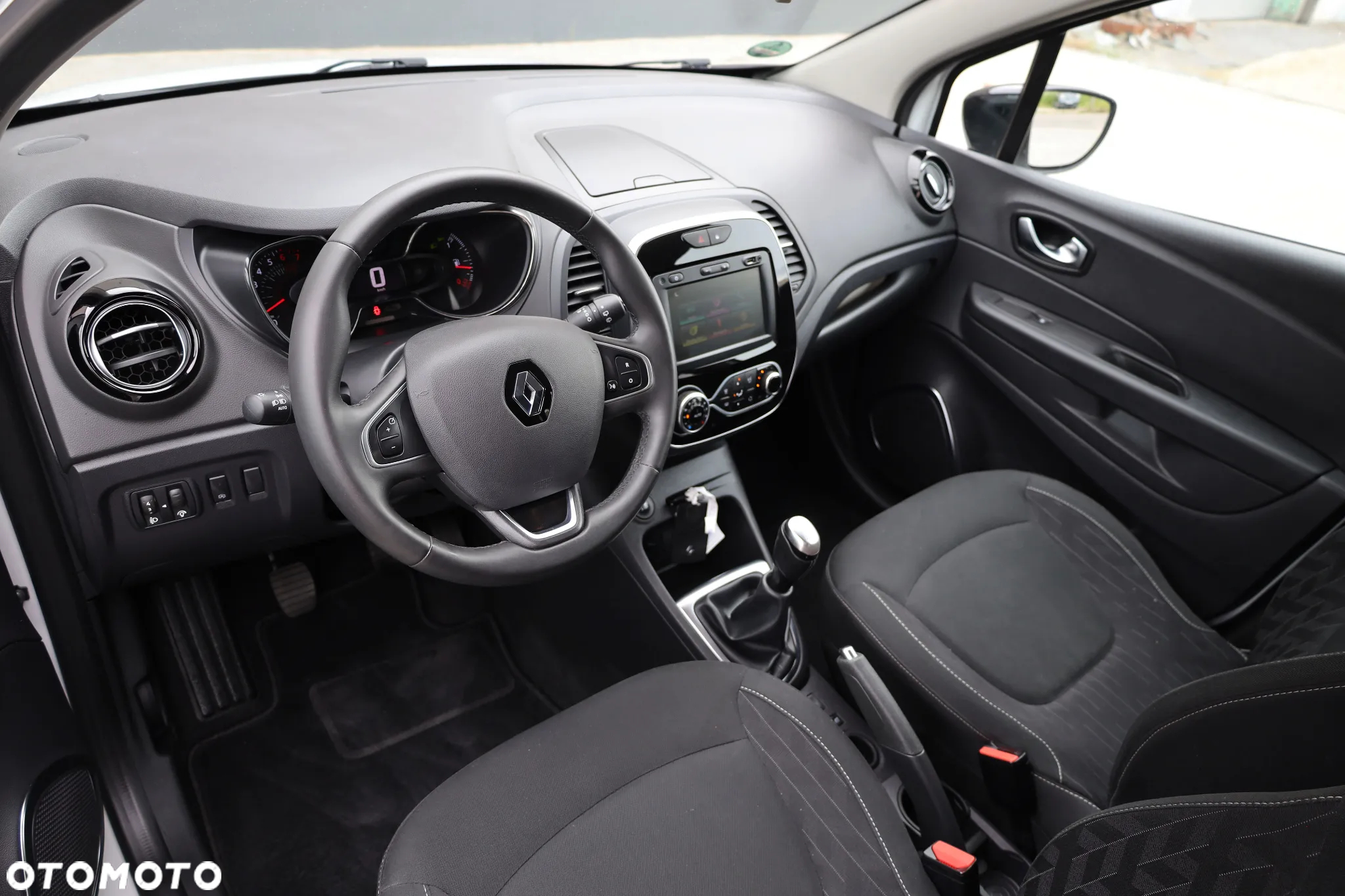 Renault Captur 0.9 Energy TCe Limited - 12