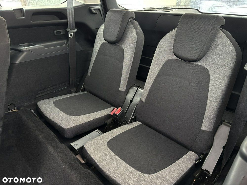 Citroën C4 Grand Picasso - 21