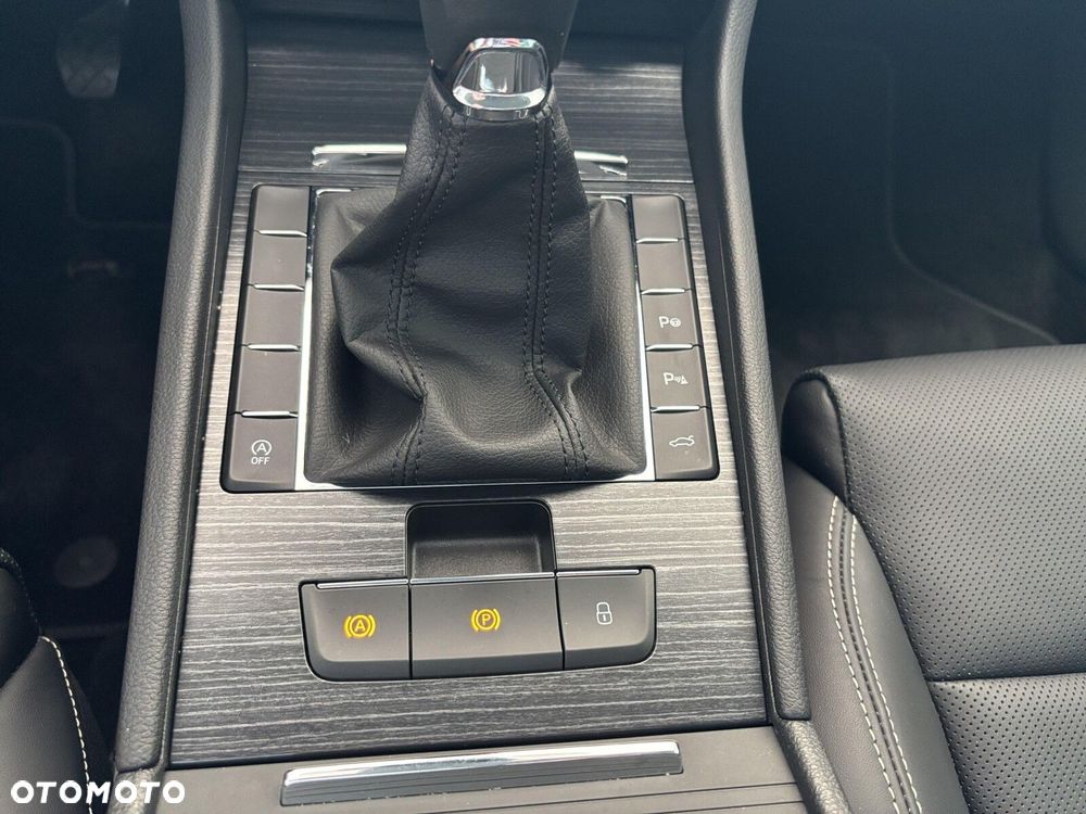 Skoda Superb - 32